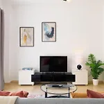C35 Modern Apt In Downtown